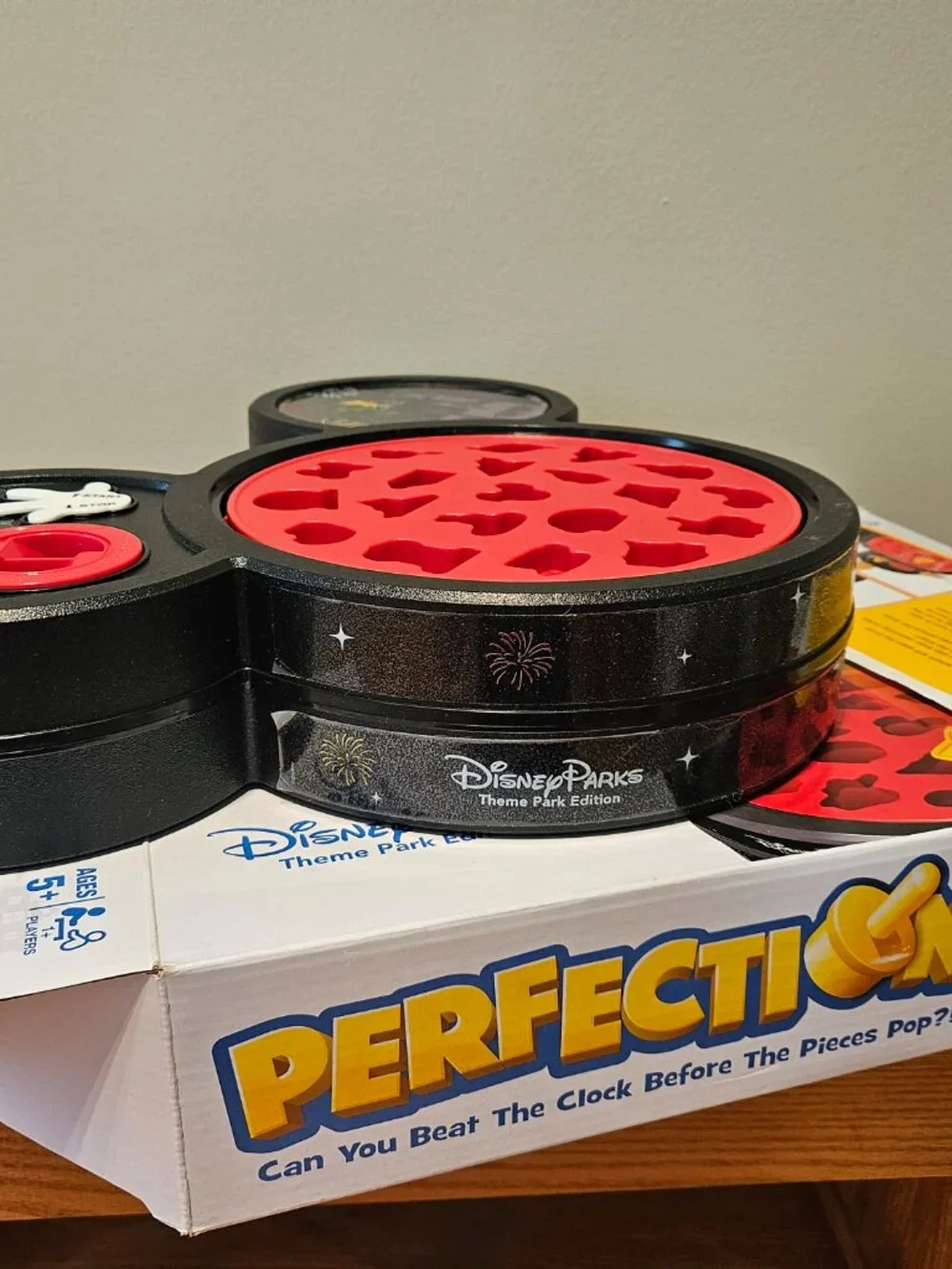 Disney Parks Perfection Game-Barely Used